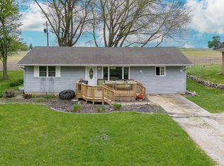 506 N Grove St, Colfax, IL 61728