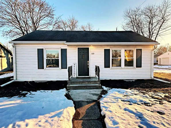 209 W 3rd St, Kimberly, WI 54136
