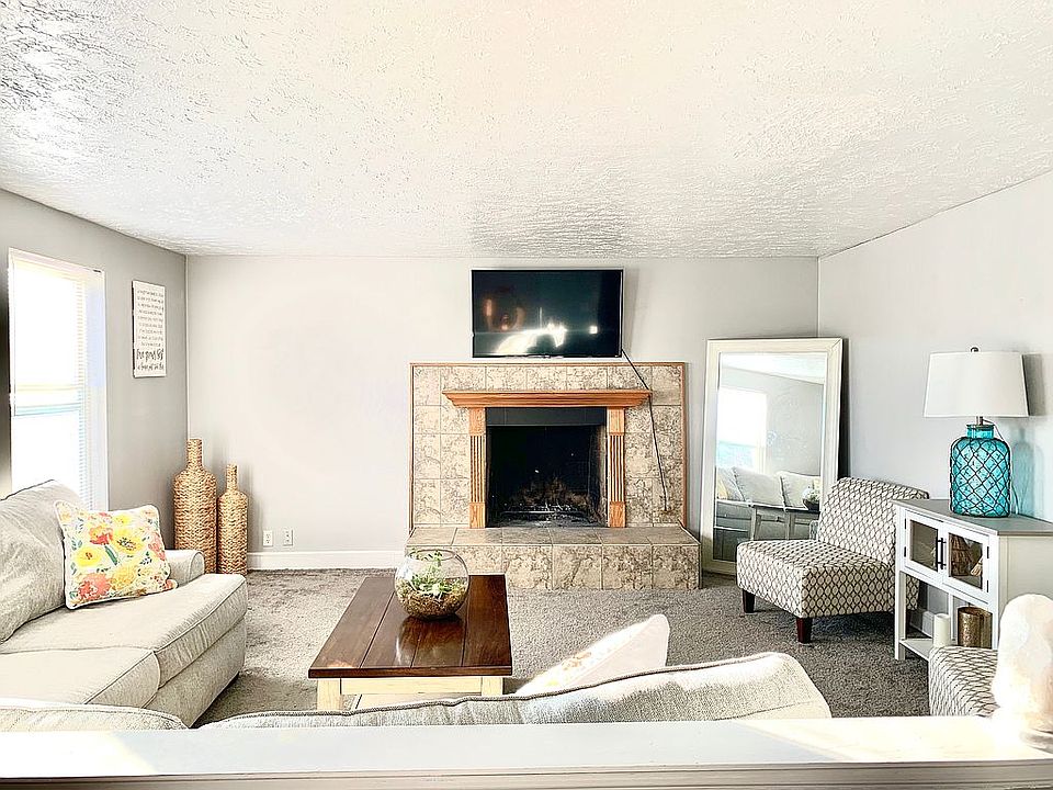 1st image of 5096 W Boot Hill Dr