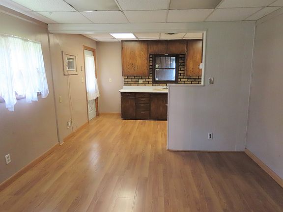 5th image of 295 N 1st St
