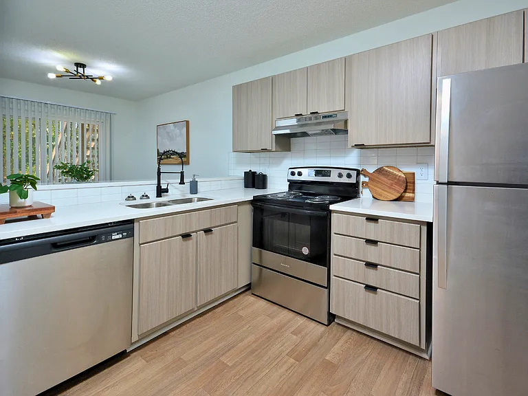 Enclave at North Point — Photo 8