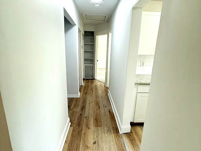 1413 Bonner Ave — Photo 6