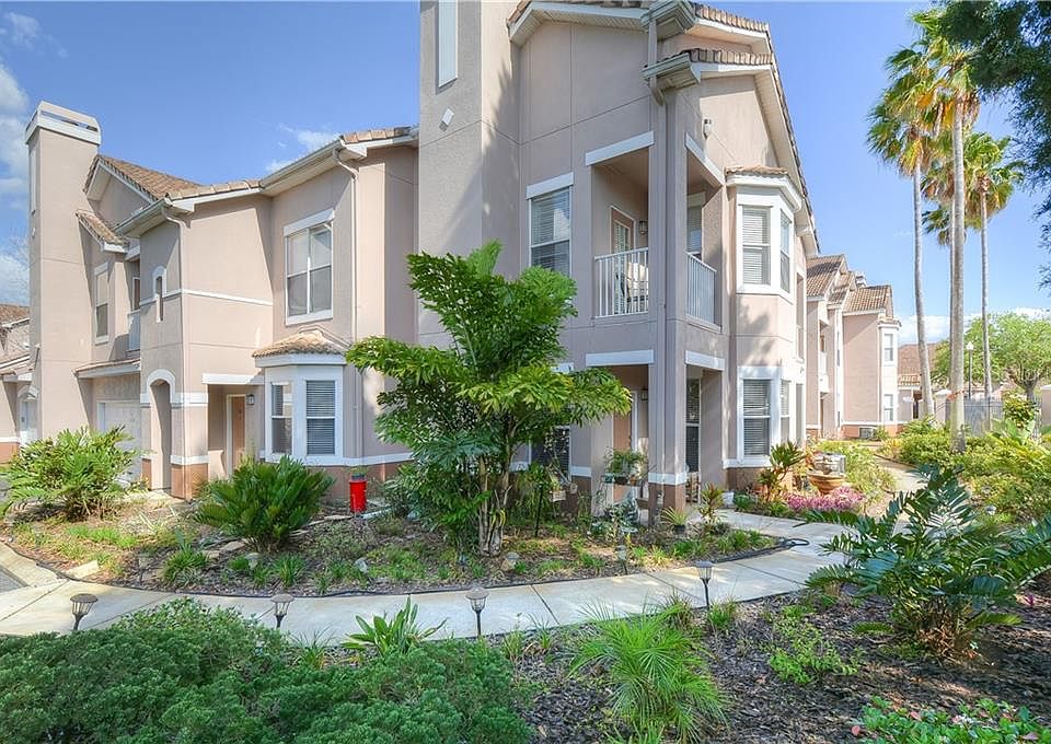 1st image of 18042 Villa Creek Dr