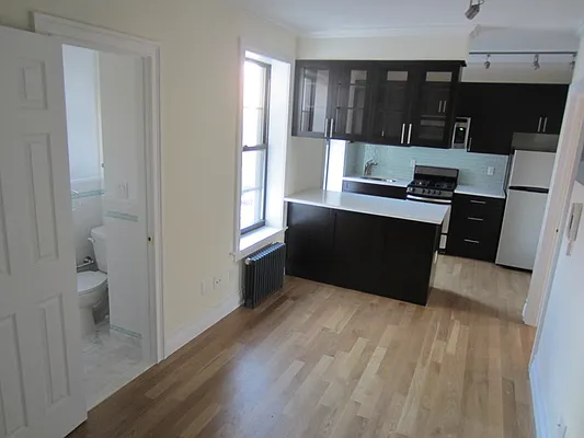 Rented by (Legacy) NY Quality Living Uptown | media 18