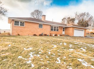 508 N Grove St, Colfax, IL 61728