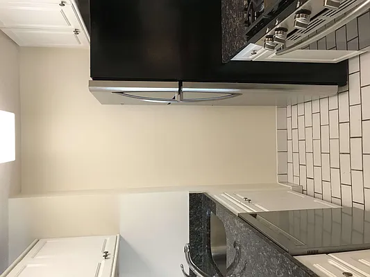 Rented by GANIARIS REALTY GROUP INC | media 14