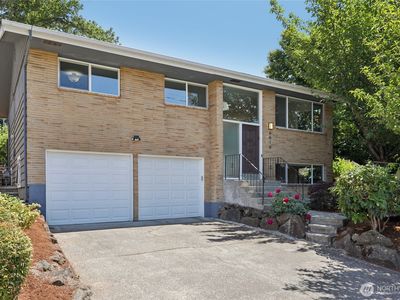 6616 49th Avenue S, Seattle, WA, 98118