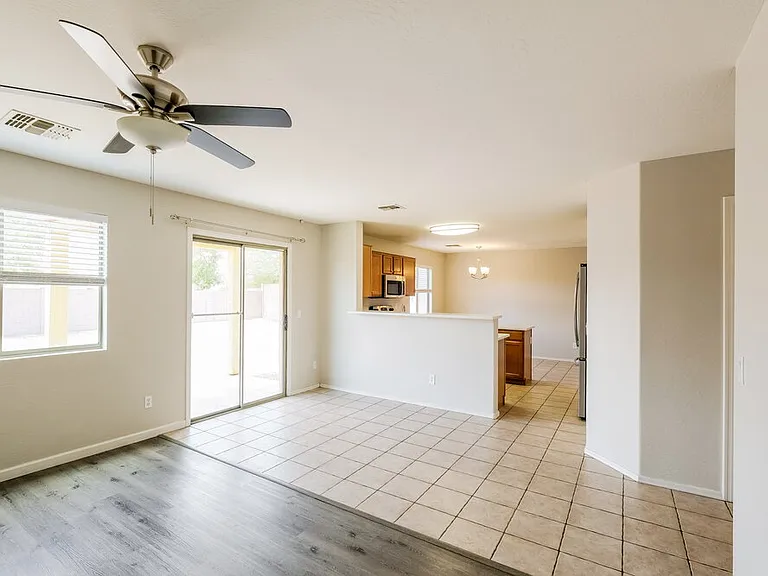 3202 S Justin Dr — Photo 7