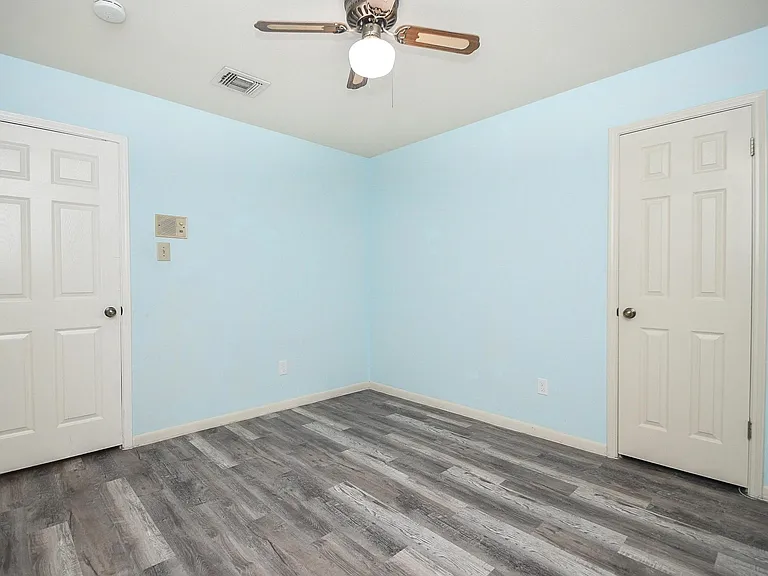 11915 N Hanworth Dr — Photo 30