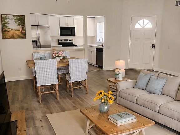 4th image of 3662 Avocado Village Ct Unit 37