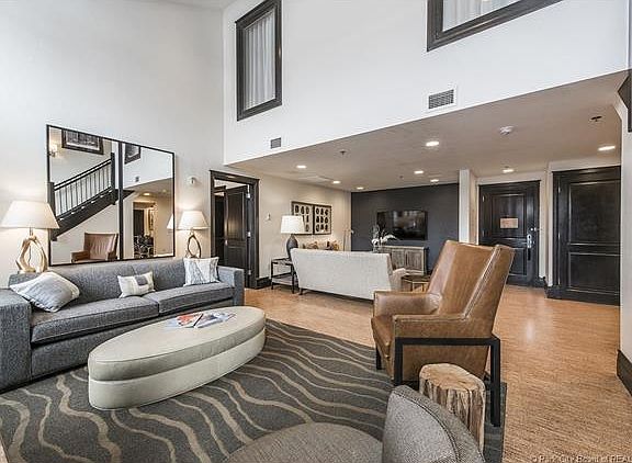 3rd image of 2100 W Frostwood Blvd #6137