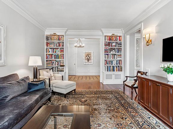 2nd image of 1095 Madison Ave #6W