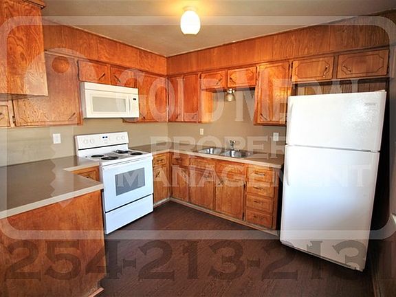 4th image of 803 Pecan Cir #A