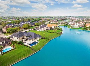 1911 Parklake Village Dr, Katy, TX 77450