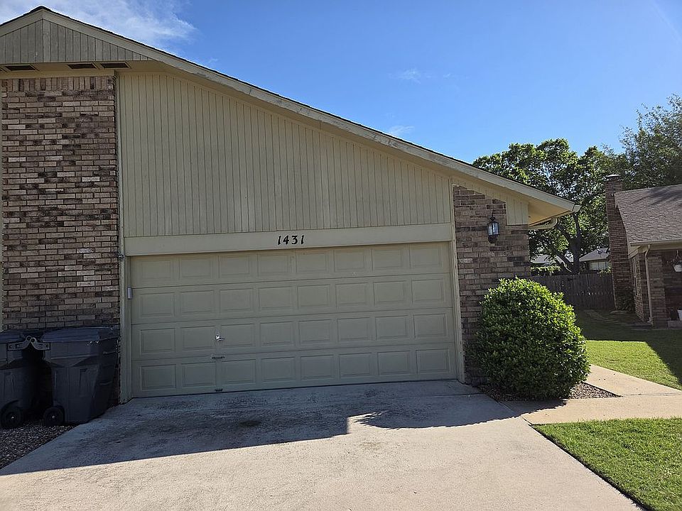 1st image of 1431 Windsor Dr