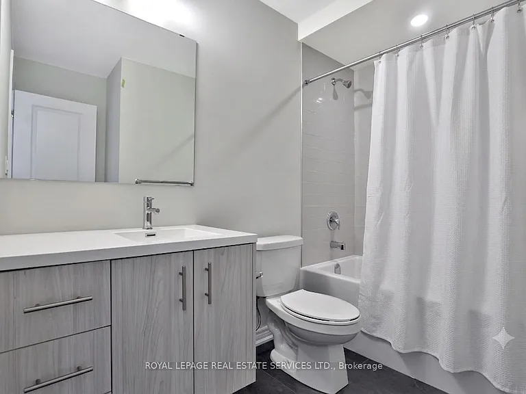 288 Glover Rd #42 — Photo 23
