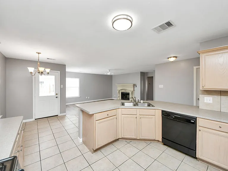 14707 Country Rose Ln — Photo 8