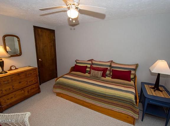 4th image of 24233 N Shore Dr