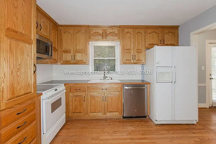 7844 Pawnee Dr — Photo 8