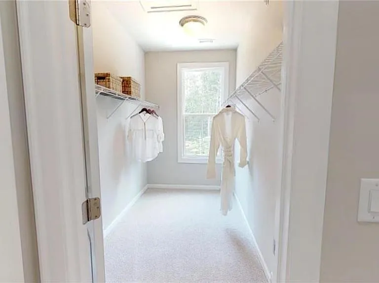 118 Downing Dr — Photo 16