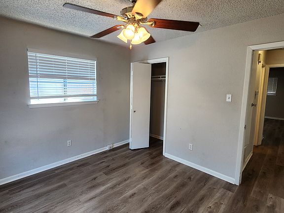 4th image of 213 W William Cannon Dr #B