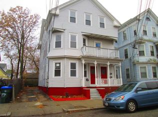 52 Robin St #1, Providence, RI 02908