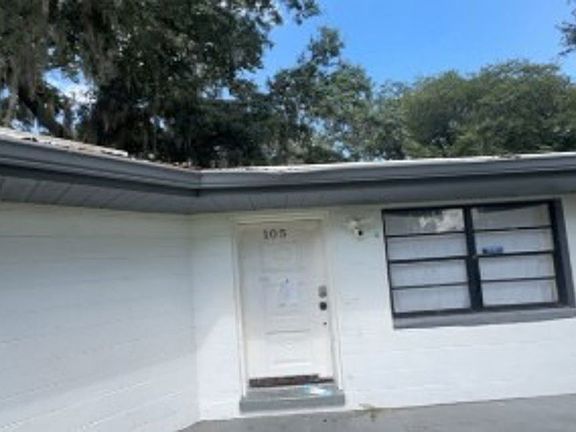 2nd image of 105 Burchwood Ave
