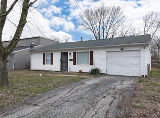 1115 Saint Rose Ln, Cahokia, IL 62206