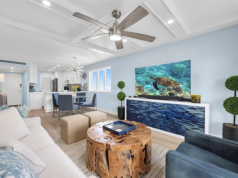 1300 Gulf Shore Blvd N #700 — Photo 13