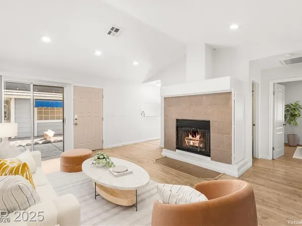 5831 Medallion Dr Unit 101, Las Vegas, NV 89122