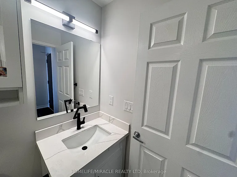 388 Prince Of Wales Dr #3406 — Photo 7