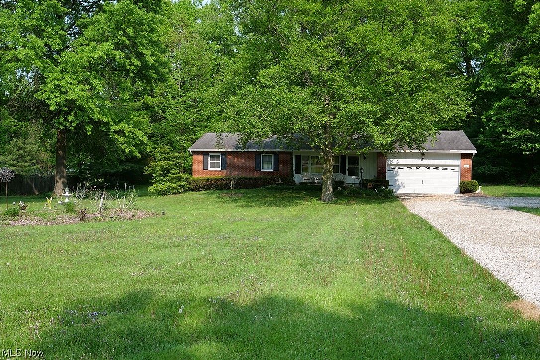 3615 Easton Rd, Barberton, OH 44203 MLS 4459694 Zillow