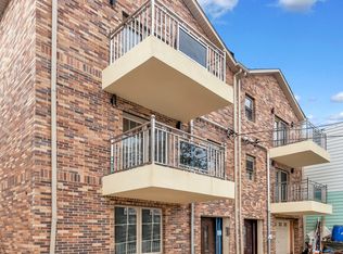 60-18 56th Rd, Maspeth, NY 11378