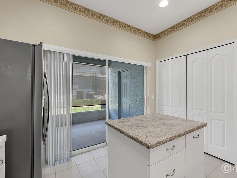 6737 Lake Rochester Ln — Photo 15