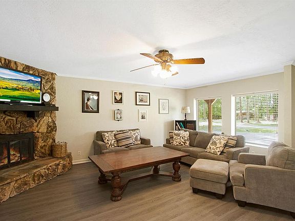 4th image of 9013 Cedar Dr