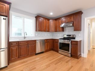 22 Leroy St FLOOR 1, Dorchester, MA 02122