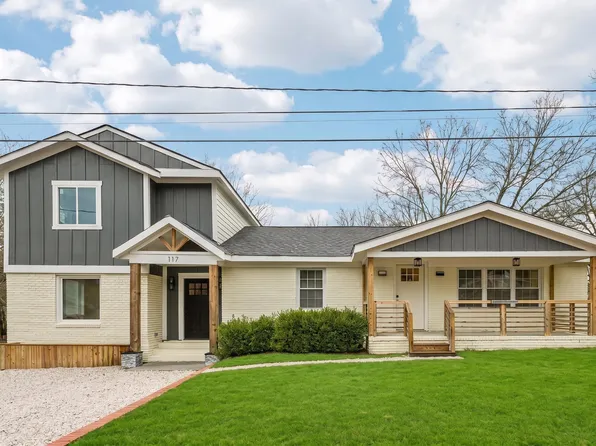 117 W Allen St, Four Oaks, NC 27524