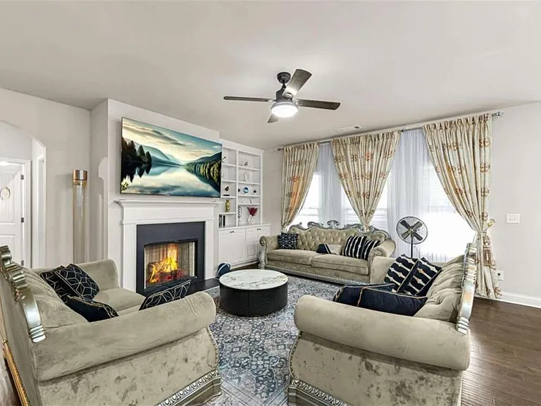 3748 Southfield Ct — Photo 9