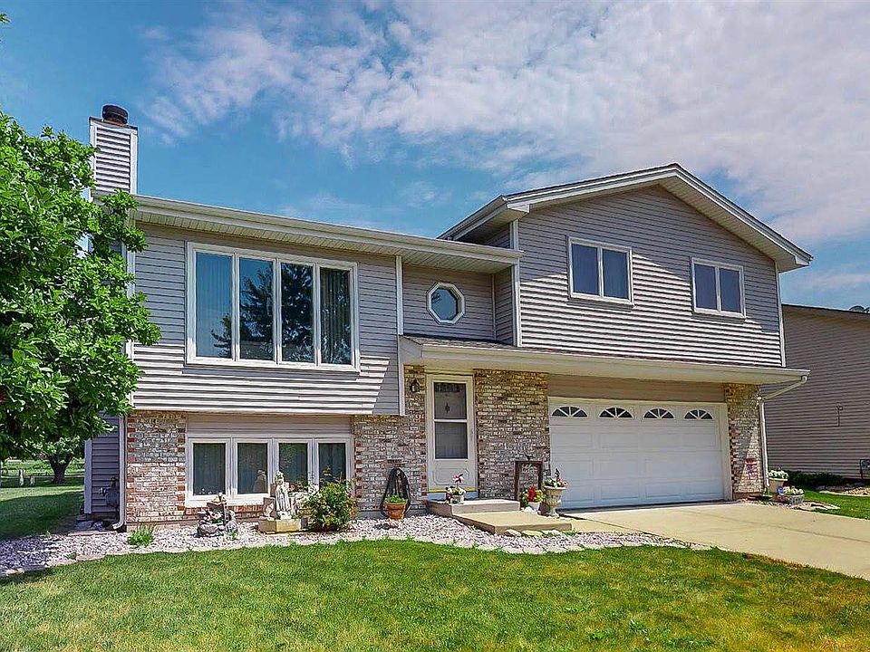 1st image of 20716 S Ellen Ln