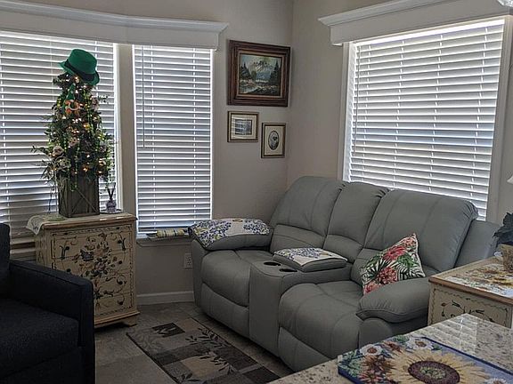 Dual electric recliner