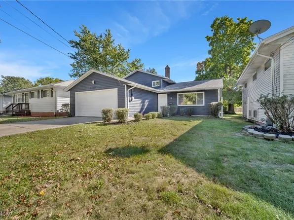 22516 Felch St, Warrensville Heights, OH 44128