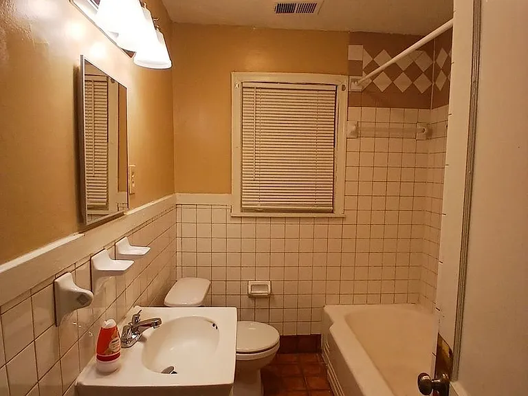 3043 Coleman Ave — Photo 6