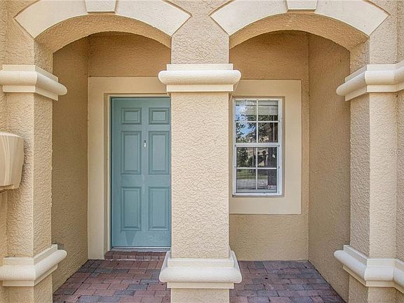 4th image of 2923 Girvan Dr