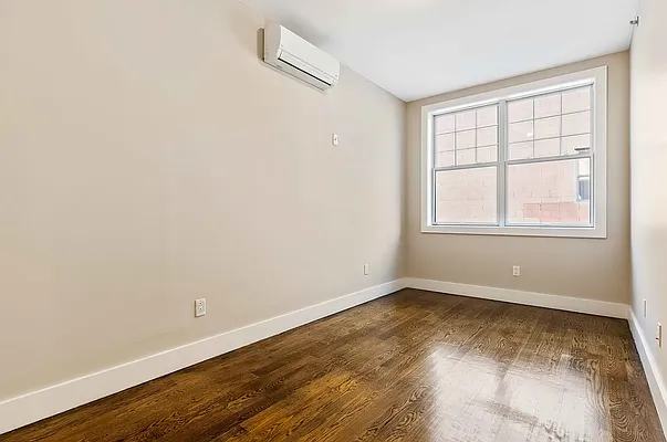 Rented by Dalan Rentals | media 32