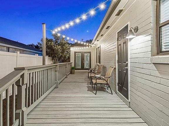 4th image of 2117 Buckminster Cir