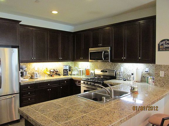 Gourmet chef's kitchen