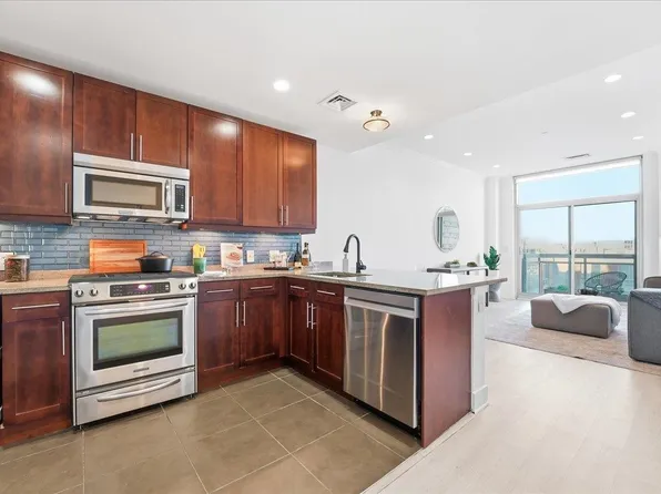 201 Luis M Marin Blvd Unit 1024, Jersey City, NJ 07302