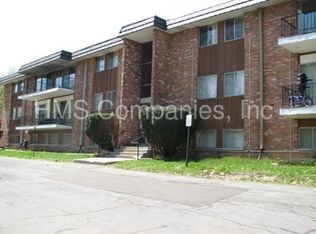 750 Pleasant Ave APT 201, Kalamazoo, MI 49008