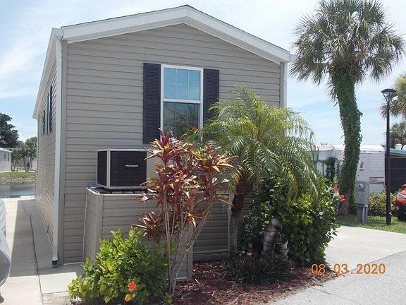 2nd image of 435 Umatilla Trl