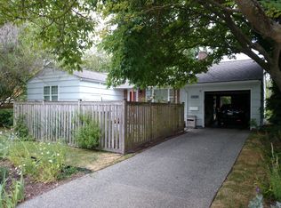 9003 34th Ave SW, Seattle, WA 98126